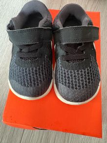 Nike toddler shoes size UK4.5 EU21 black white