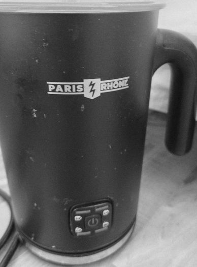 froth milk