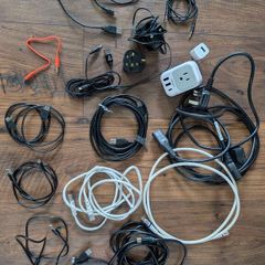 mix Cables & Power Adapter Bundle /