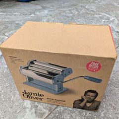 Jamie Oliver pasta maker