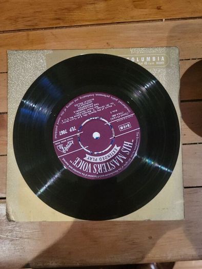 Walton Crown Imperial Coronation March 1937 45 RPM Extended Play Columbia SEL 1504 Philharmonia Orchestra