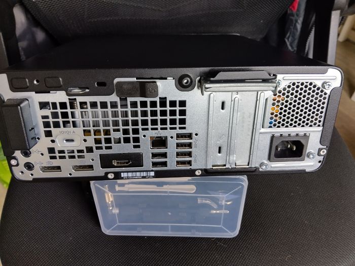 HP ProDesk 600 G5 SFF (i5 9th Gen) and power cable