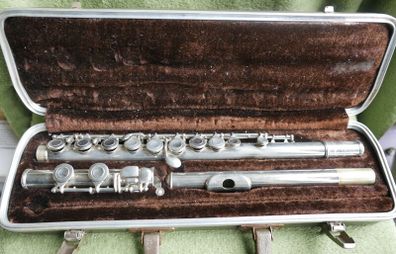 Buescher Aristocrat flute good condition
