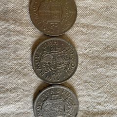 3 half crowns