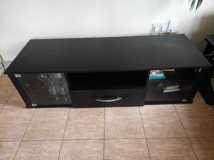 TV Stand/ Cabinet