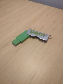 USB Flash Drive 4GB