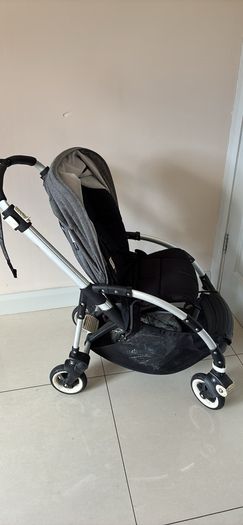 Bugaboo buggy and Basinet