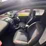 Nissan Qashqai interior Image 2