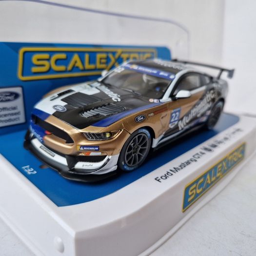 Scalextric Ford Mustang GT4 #22 Slot Car ( C4403 endurance gt touring )