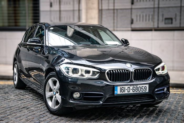 2016 Bmw 118i // Low Km // Automatic