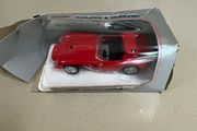 Ferrari Testarossa 250 Scale 1/24 Ford Dealer Burago