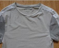 River Island t-shirt   Size S