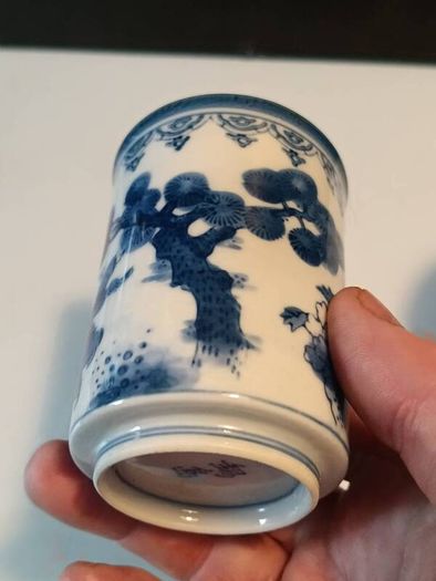 2 X Vintage Karako Nabeshima Hand painted Cups
