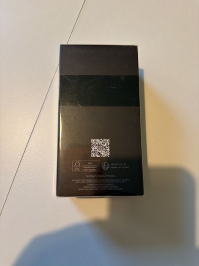 GIVENcHY Gentleman Reserve Privee 100ml parfum for him