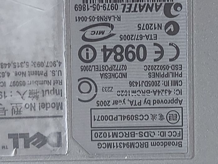 Vintage DELL Lastitude, Model D620, Intel CPU T2400, 1.83GHz, 2.5GB Ram, Windows 7 Professional, 32bit, Opera, Firefox and Chrome, in excellent condition