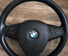 Car steering wheel
