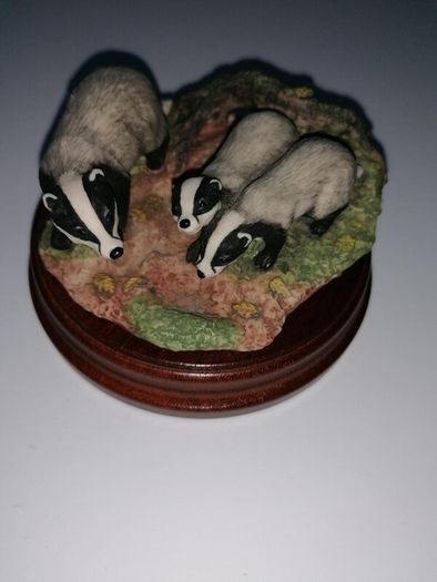 Rare Badger & Cubs (Border Fine Arts) Vintage