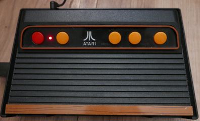 Atari Flashback 8 Gold Console AR3620 HD 120 Games with 2 Wireless Joysticks