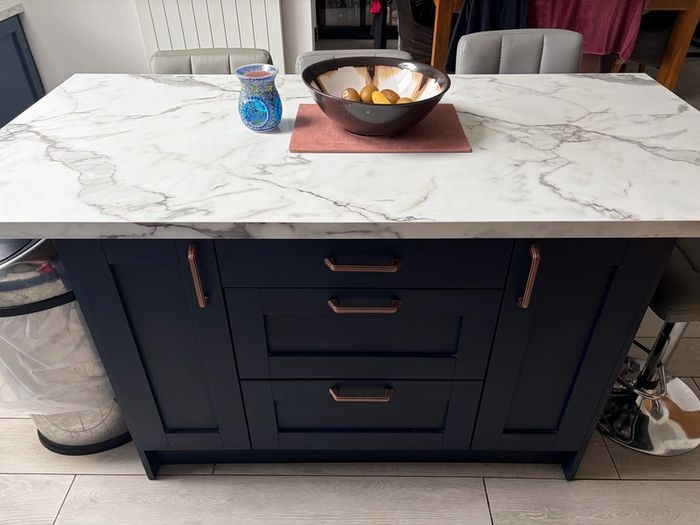 kitchen centre island