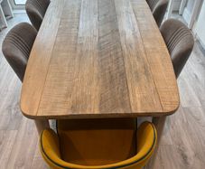 Dining table and 6 chairs