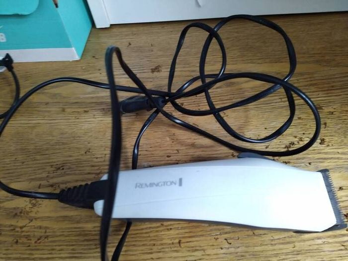 Remington Colourcut Hair Clipper | HC5035
