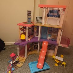 Barbie dreamhouse with accessories &playground set