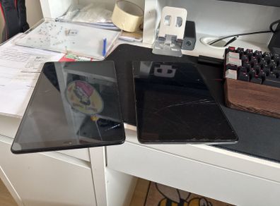 Samsung Tab SM-T510 For Parts (2pcs)