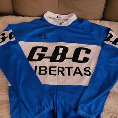 Retro cycling jersey