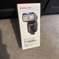 Godox TT685F (Fujifilm) TTL flash UNOPENED