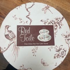 Cake stand