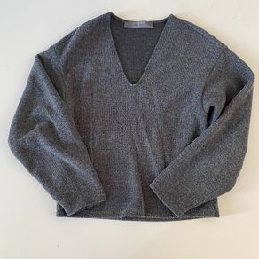 Charcoal grey women knit