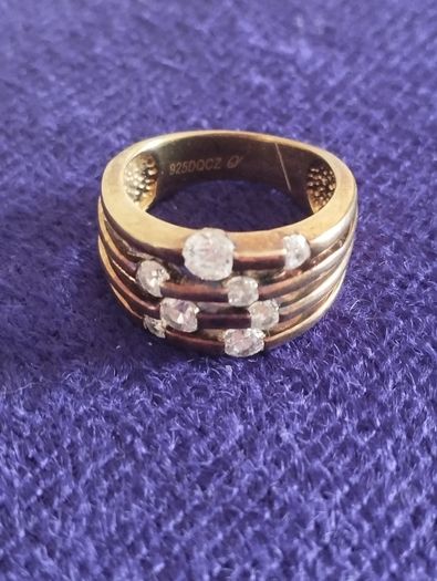 925 Sterling Silver Ring with Gold Plated Cubic Zirconia.