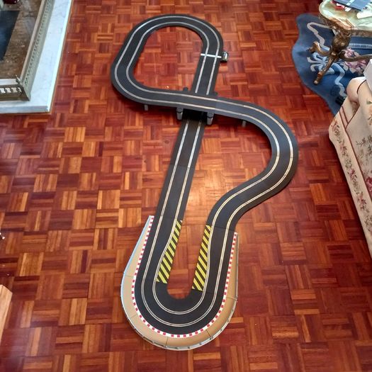 Scalextric Full Speed Set  (with F1 Cars)