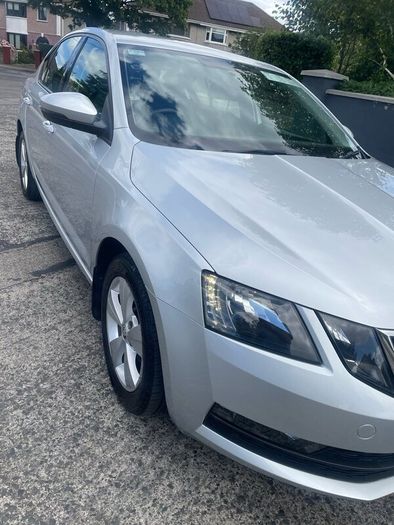 192 Skoda Octavia Ambition 1.6 TDI