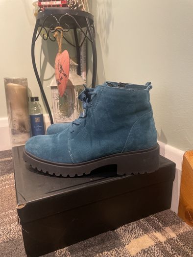 ankle boots