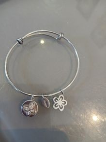 Silver bangle