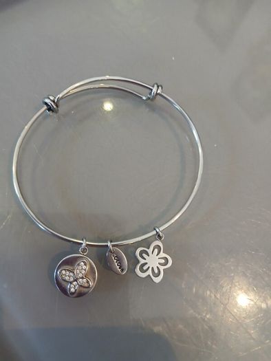 Silver bangle
