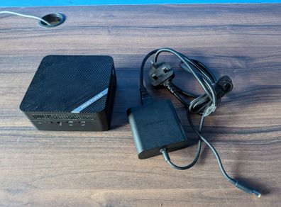 Mini PC Minisforum UM690 + 32GB RAM + 500GB NVME + Windows 10