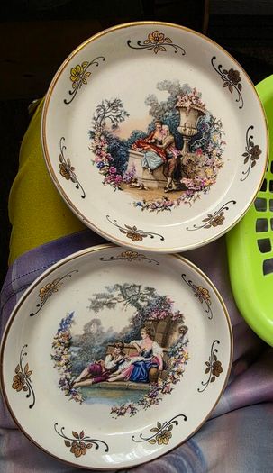 Lord Nelson tinket box and 2 ring Dishes