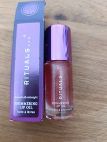 Lip oil