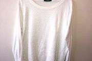 White jumper (large)