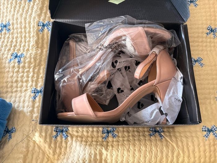 Extra wide sandals brand new in box