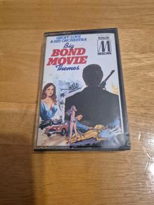Big Bond Movie Themes - 1975 Geoff love & his orchestra