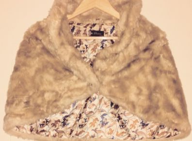 Vintage Style Faux Fur Cape