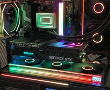 High-End Gaming PC RTX 5070ti, 9800x3d, 32gb ddr5, 1tb ssd gen4