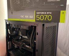 Gaming pc 9800X3D + RTX 5070