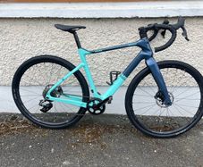 Gravel bike