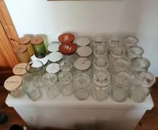 Free empty candle jars (Yankee candle, Woodwick etc.)