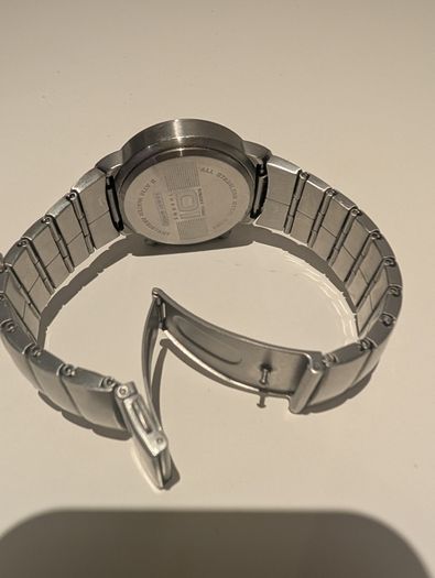 01 "The One" Samui Moon Binary Watch