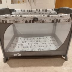 Joie baby travel cot